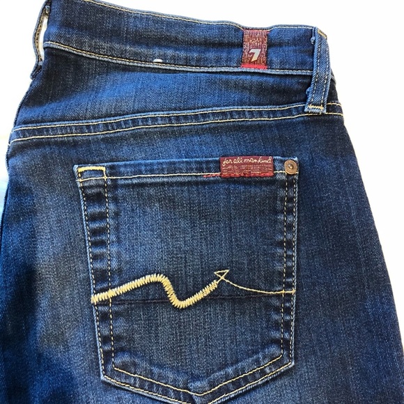 5[7ForAllMankind] Medium blue cropped Gwenevere - Picture 2 of 6